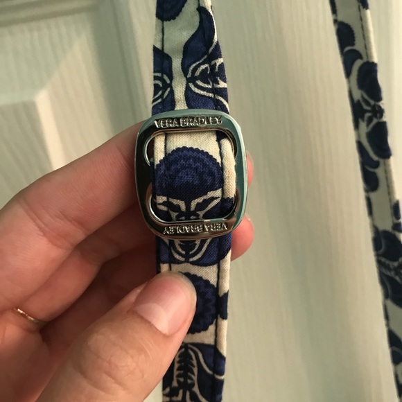 VERA BRADLEY SATCHEL - Picture 4 of 4